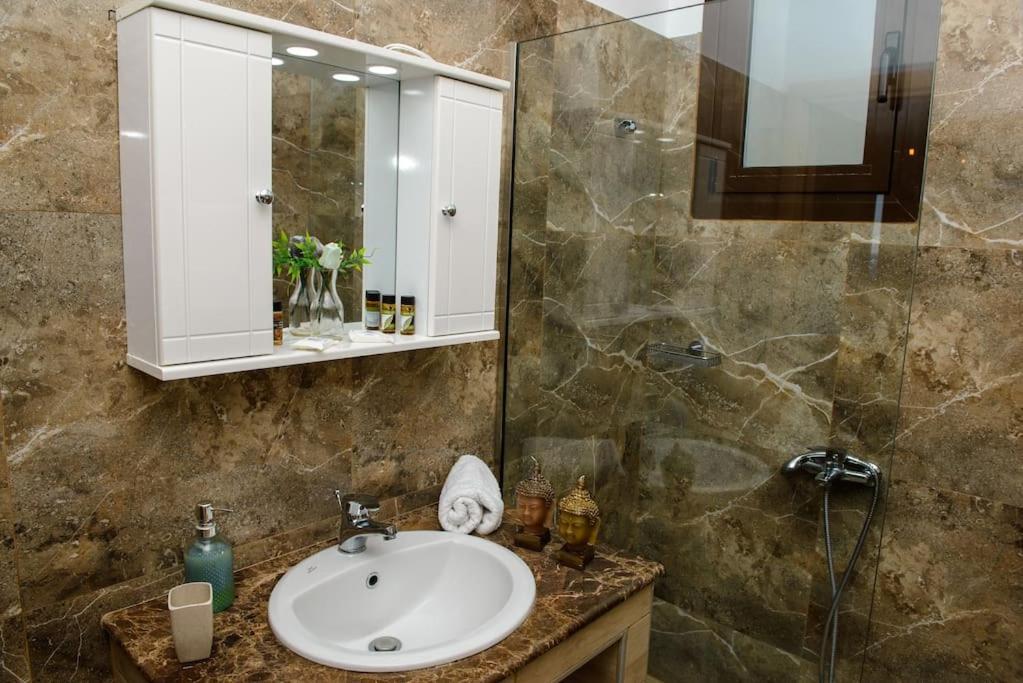 Blue Bay Villas , First Floor Archangelos  Exterior photo
